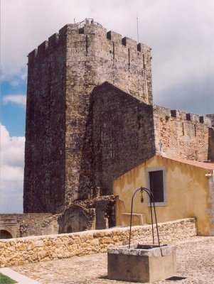 Castelo de Palmela - foto de Ana Ferreira, 2003