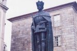 Estátua do rei D. Duarte, Viseu - foto de Ana Ferreira, 2003